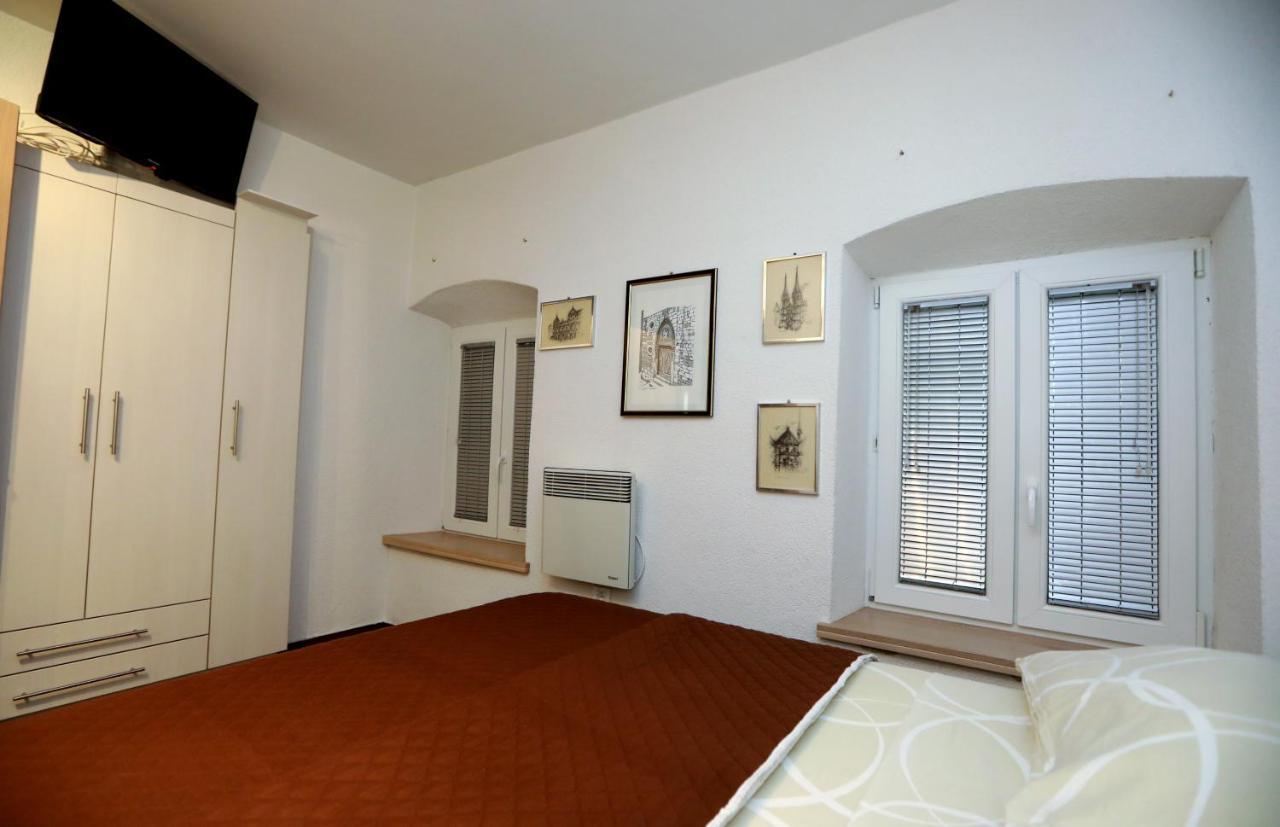 Apartment Secret Life Šibenik Buitenkant foto
